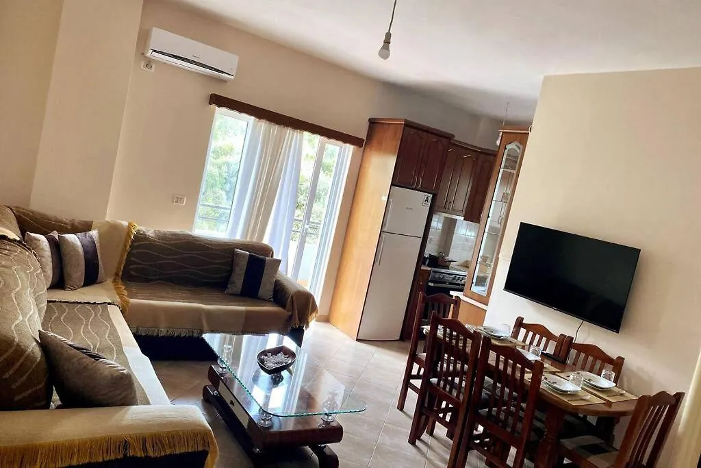 SarandëBeautiful Beach Apt- Perfect For Relaxing Getawayアパートメント
